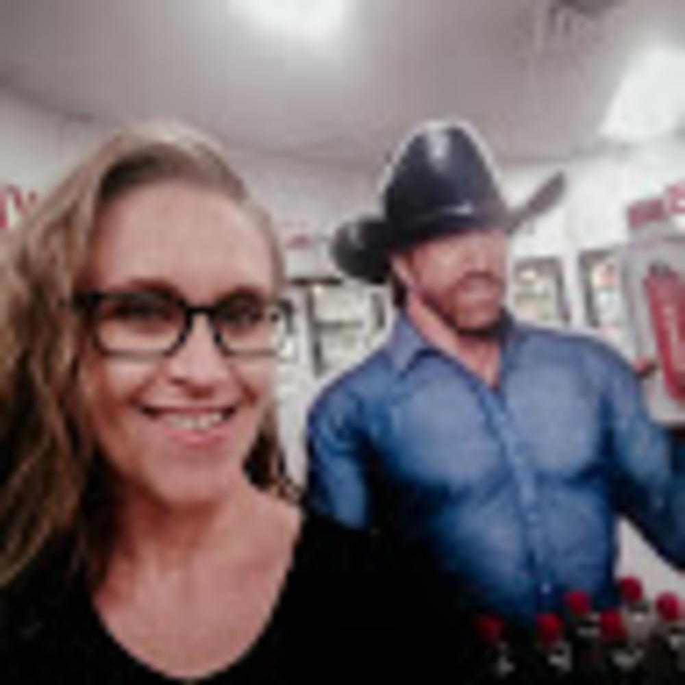 Meet your Posher, Jamie